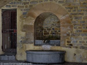 La Fontaine rue Amboise Croizat