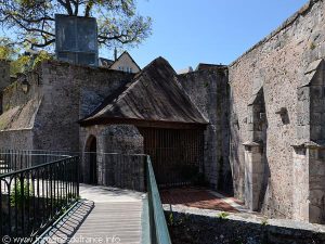 La Fontaine St-André ou St-Nicolas