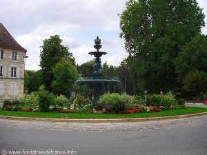 La Fontaine Place Marmont