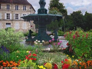 La Fontaine Place Marmont
