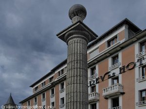 La Fontaine Place du Gravier