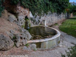 La Fontaine Quai du Lot