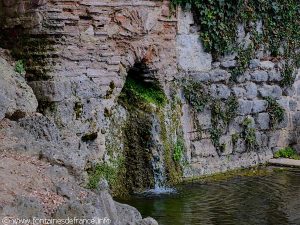 La Fontaine Quai du Lot