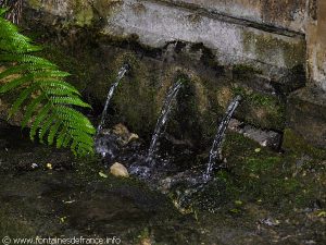 La Fontaine de la Grotte de Malvaux