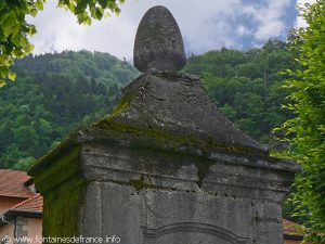 La Fontaine Place des Albroges