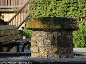 La Fontaine rue de la Mairie