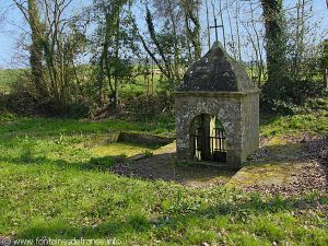 La Fontaine de la Chapelle de Kerdroguen