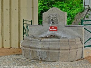 La Fontaine Avenue Jean Jaurès