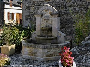 La Fontaine du Bourg