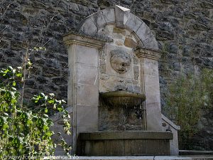 La Fontaine du Bourg