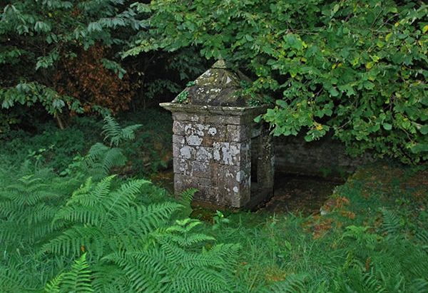 La Fontaine Saint-Jean La Fontaine Saint-Jean