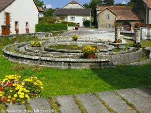 La Fontaine Place de la Mairie