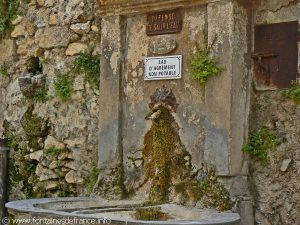 La Fontaine du Portail de l'Etang