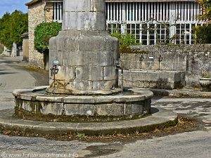 La Fontaine Monmentale