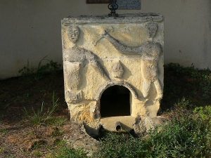 La Fontaine St-Pierre dite de Béougous