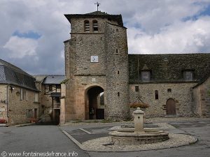 La Fontaine Place Centrale