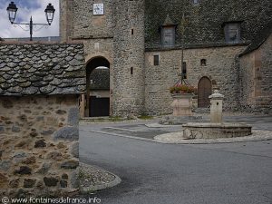 La Fontaine Place Centrale