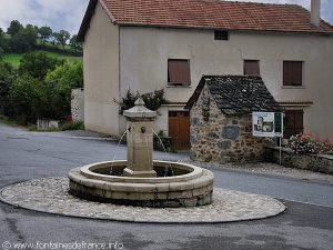 La Fontaine Place Centrale