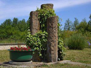 La Fontaine Square de l'Eglise