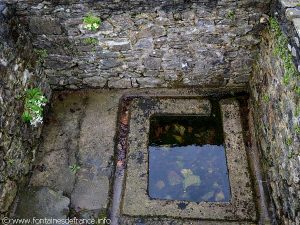 La Fontaine rue de la Fontaine