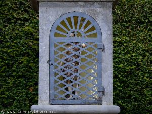 La Fontaine St-Jean-Baptiste