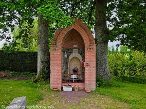 La Fontaine St-Tudin