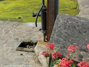 La Fontaine aux Moines