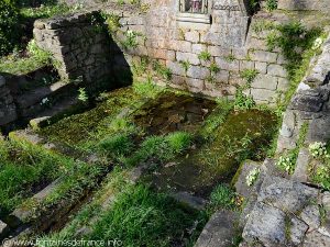 La Fontaine St-Conogan
