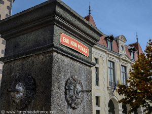 La Fontaine Place du Dr Darteyre