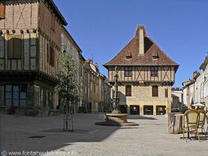 La Fontaine Place du Mercadial