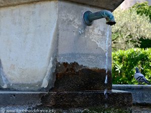 La Fontaine cours du Pourtalet