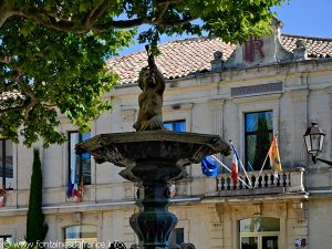 La Fontaine place Max Aubert