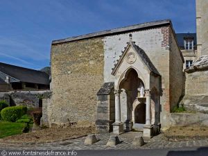 La Fontaine Ste-Claire