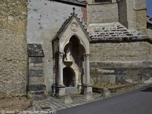La Fontaine Ste-Claire