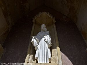 La Fontaine Ste-Claire