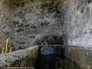 La Fontaine rue des Fontaines de Laschamps