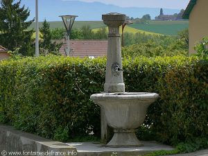 La Fontaine rue du Bordeau