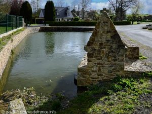 La Fontaine St-Guignan