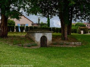 La Fontaine St-Loup
