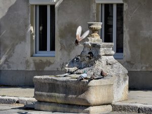 La Fontaine Place de l'Eglise