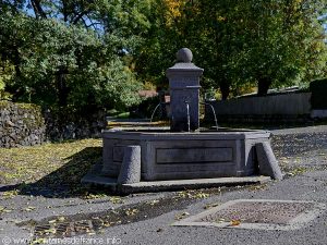 La Fontaine des Roches