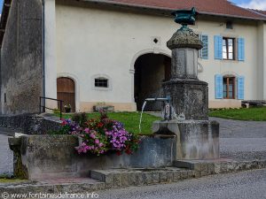 La Fontaine Grande Rue