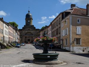 La Fontaine rue Gambetta