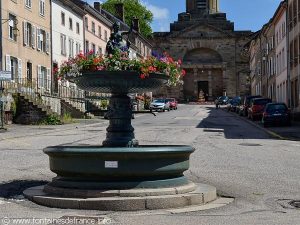 La Fontaine rue Gambetta