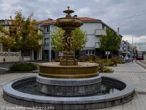 La Fontaine Place de la Fontaine