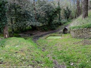 La Fontaine St-Thamec