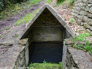 La Fontaine St-Thamec