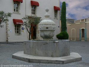 La Fontaine Place de l'Esplan