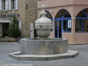 La Fontaine Place de l'Esplan