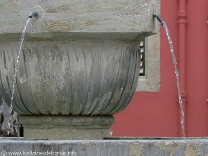 La Fontaine Place de l'Esplan